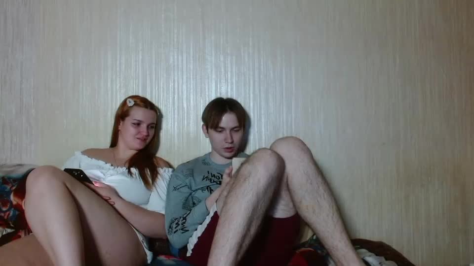 love_language776834 Cam Model Chat September 27, 2025