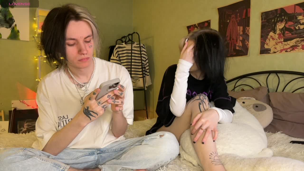 VeryRareTwins Cam Model Chat September 27, 2025