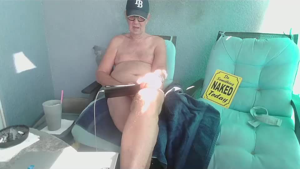 smallpenisbigtongue Cam Model Chat September 27, 2025