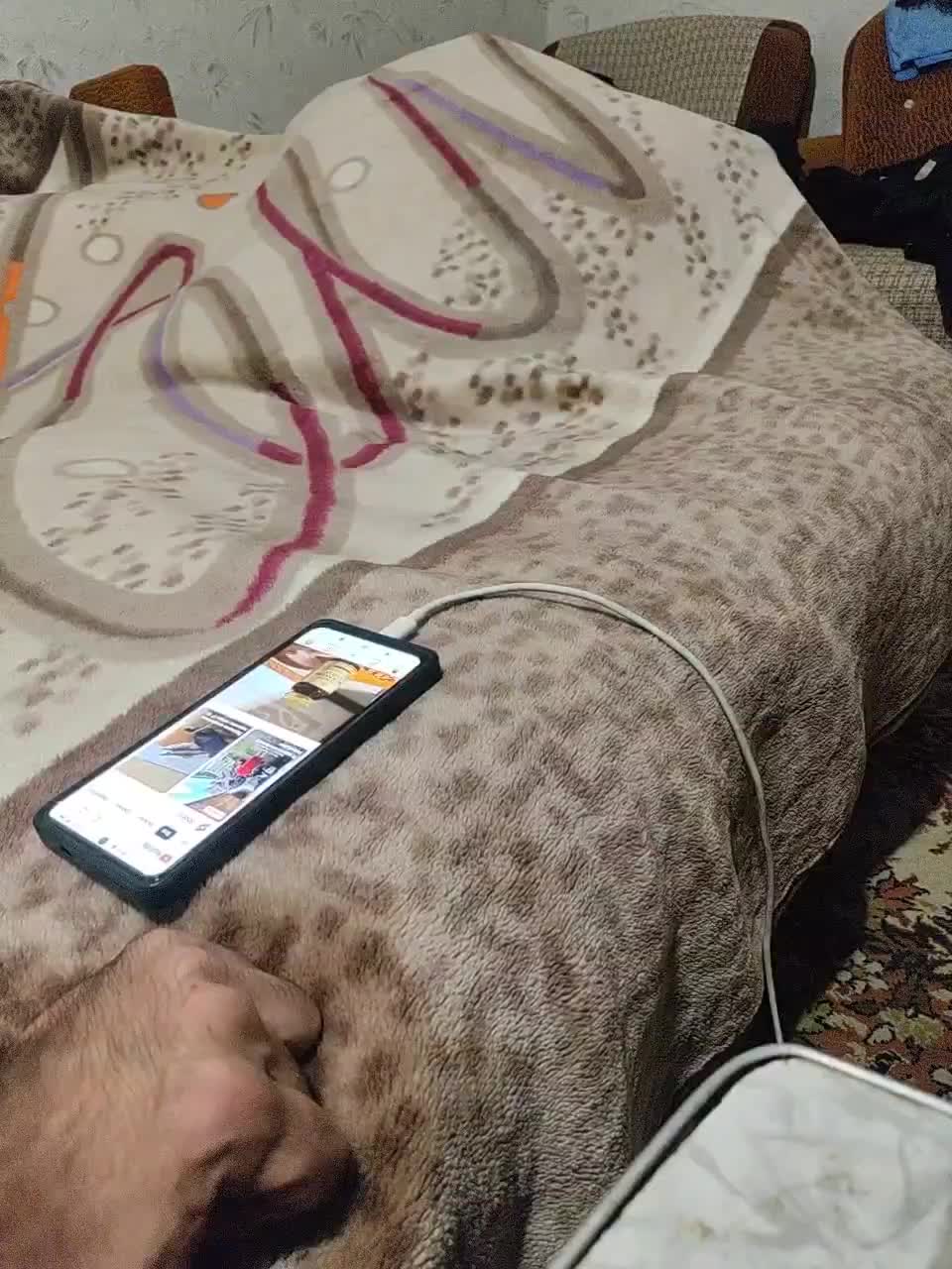 SexPara696969 Cam Model Chat September 27, 2025