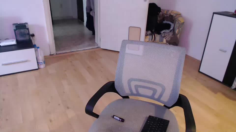 aliens4twenty Cam Model Chat September 27, 2025