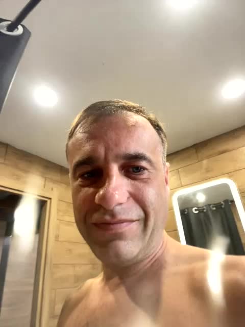 Alinagilberd03 Cam Model Chat September 27, 2025