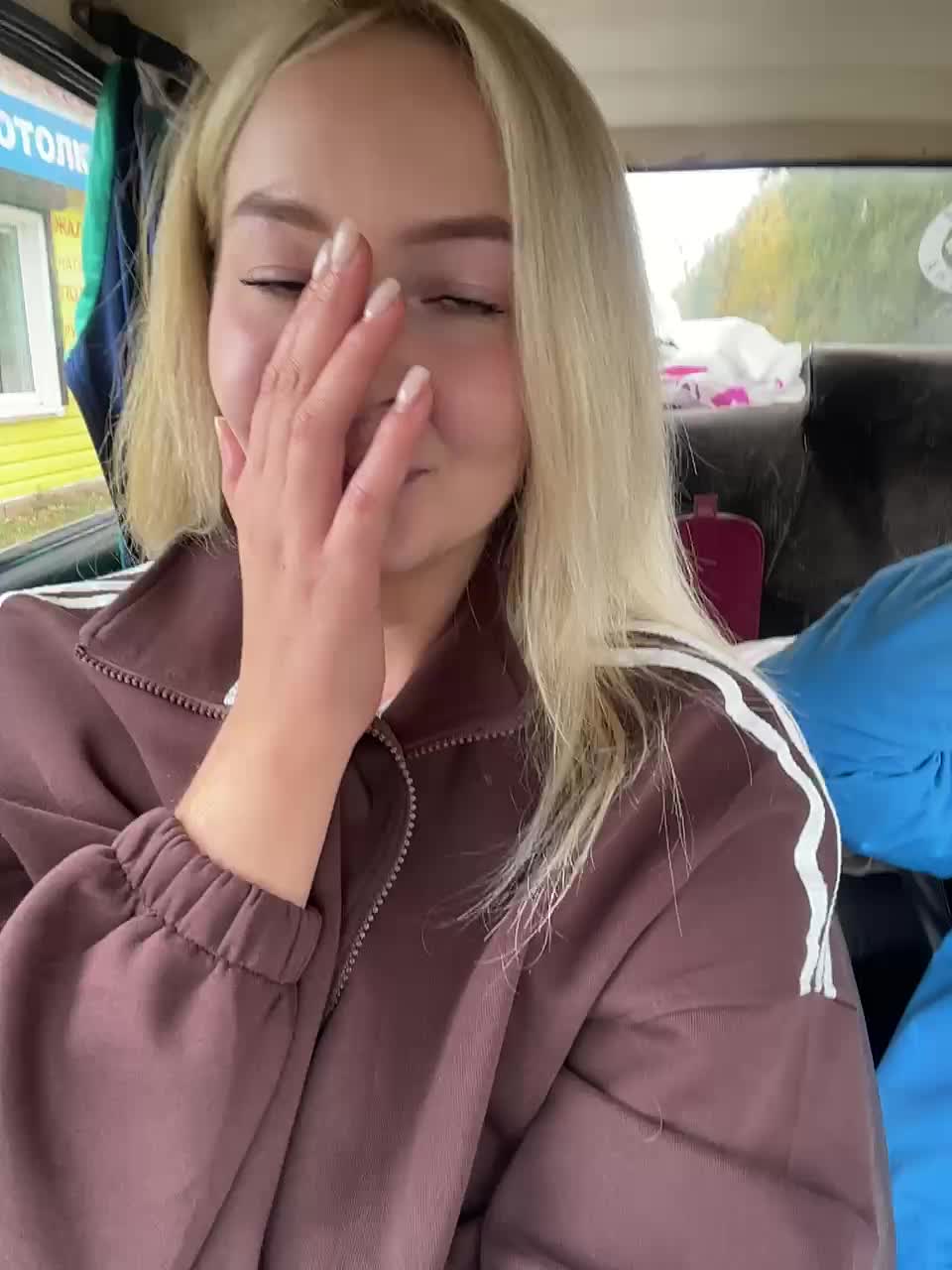 q2za34 Cam Model Chat September 27, 2025