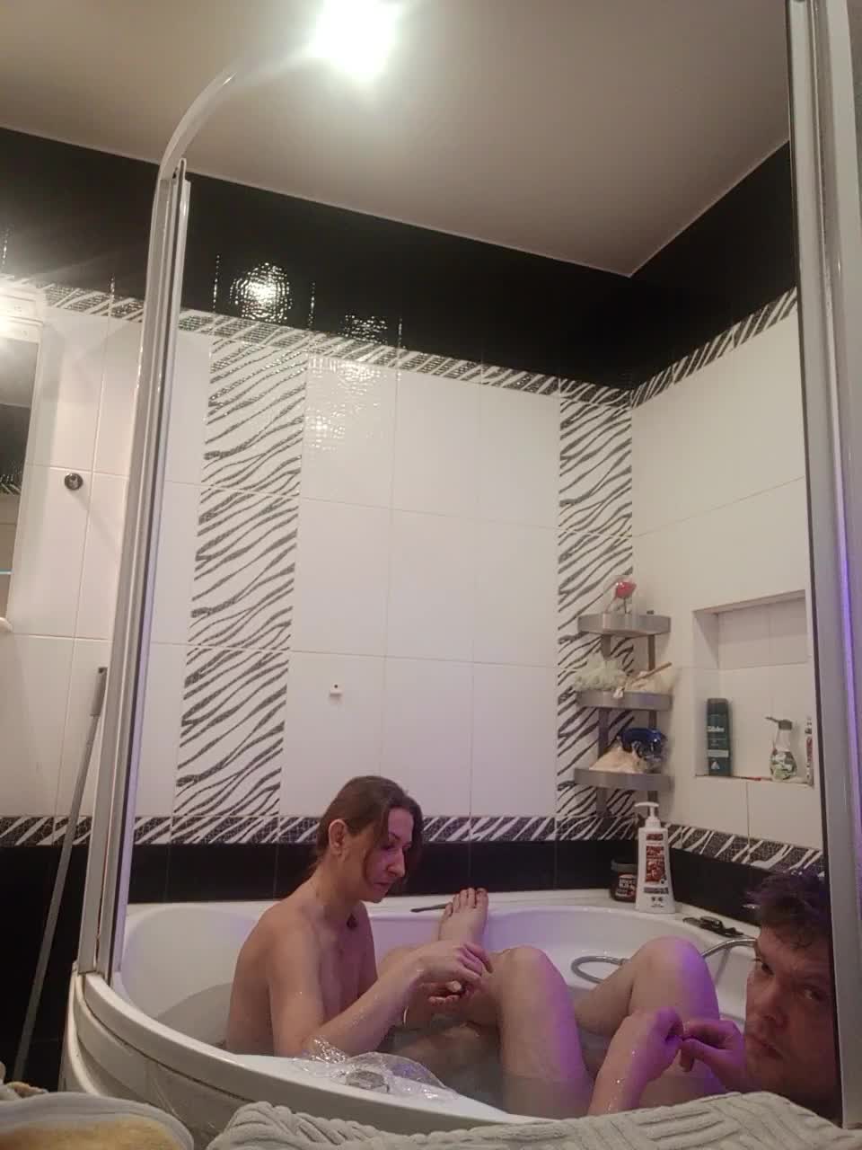 VinepyhPyhtochek Cam Model Chat September 27, 2025