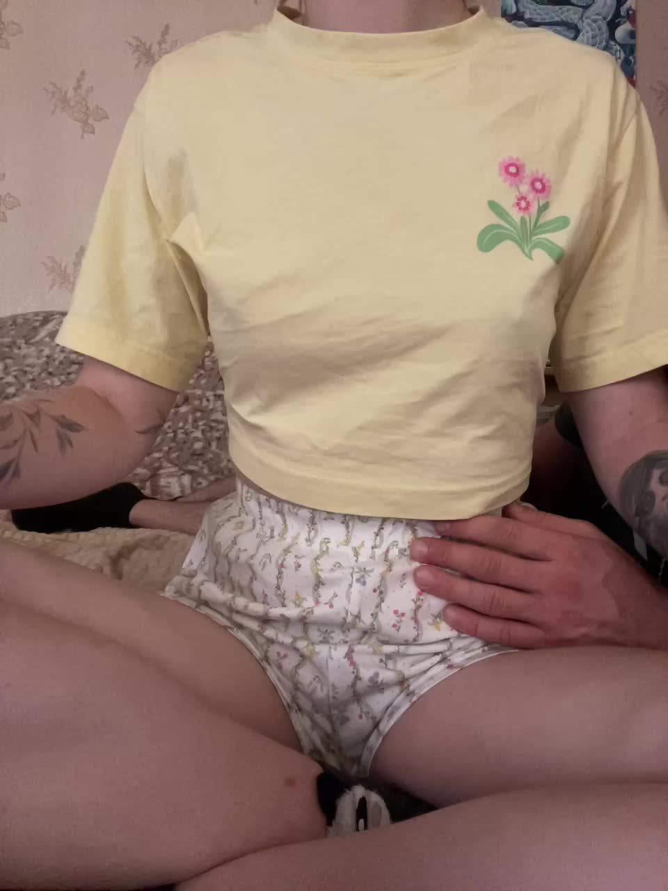 Sun-Moon Cam Model Chat September 27, 2025