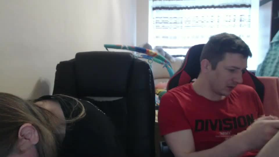 jenisandpeter Cam Model Chat September 27, 2025