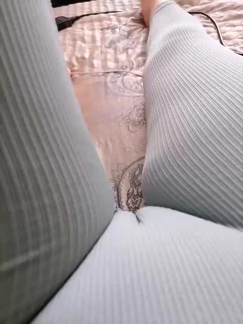 -Tiffany- Cam Model Chat September 27, 2025