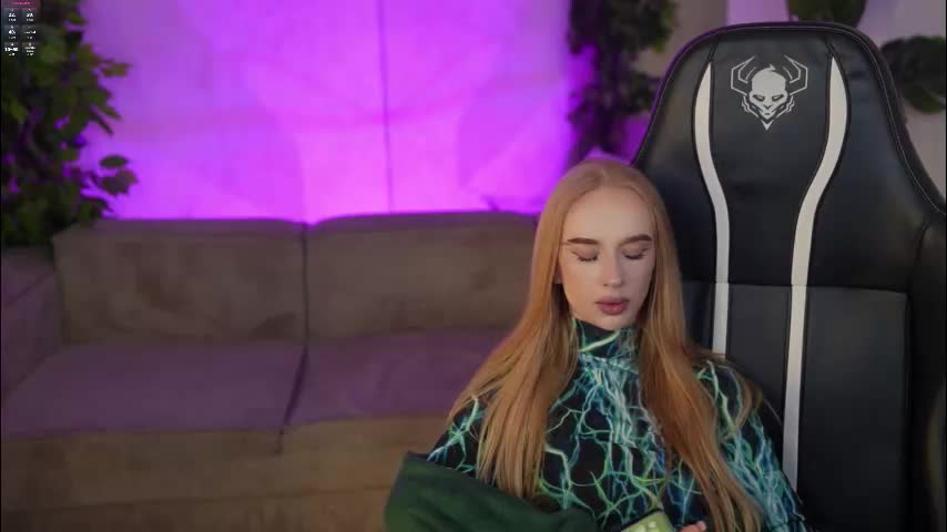 bright_diamonds_054 Cam Model Chat September 27, 2025