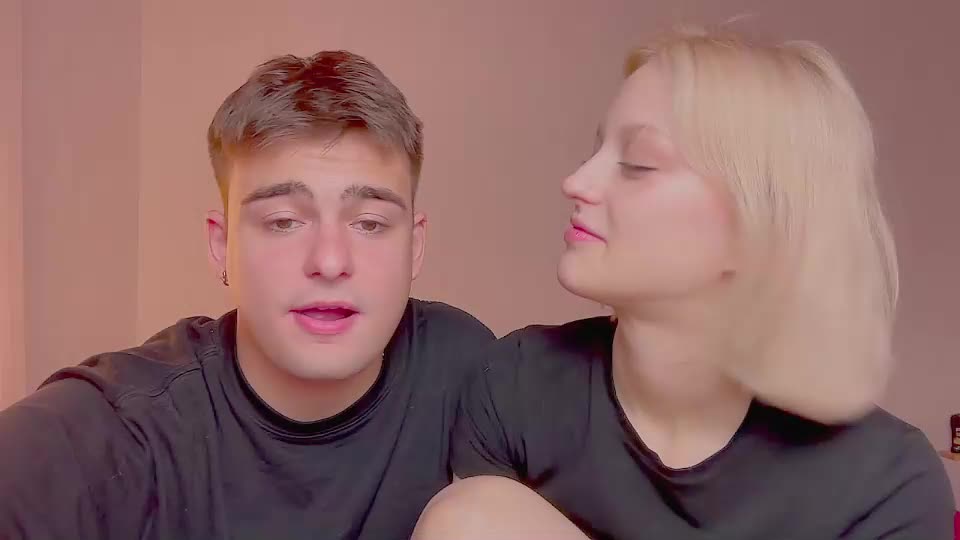 your_molly_mark Cam Model Chat September 27, 2025