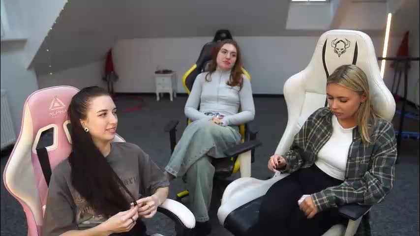 sheryl_elegance Cam Model Chat September 27, 2025