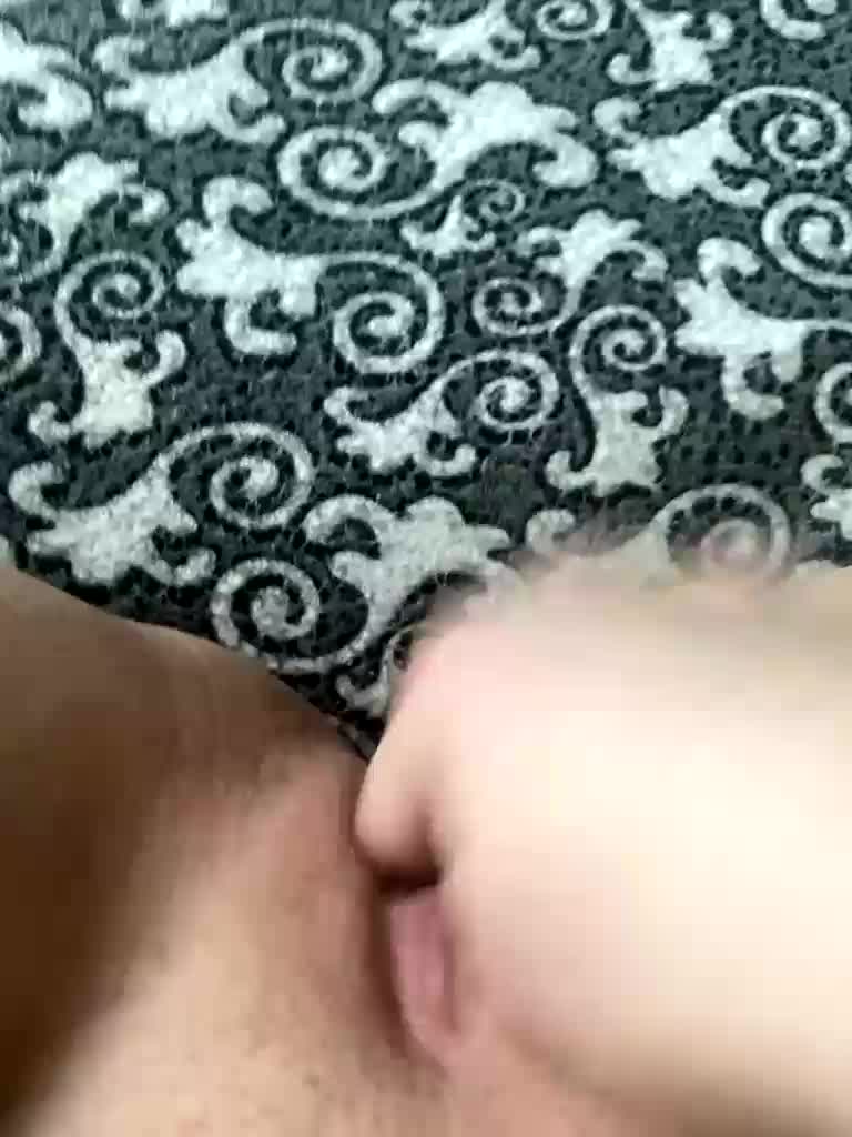 Kiss_milaTor Cam Model Chat September 27, 2025