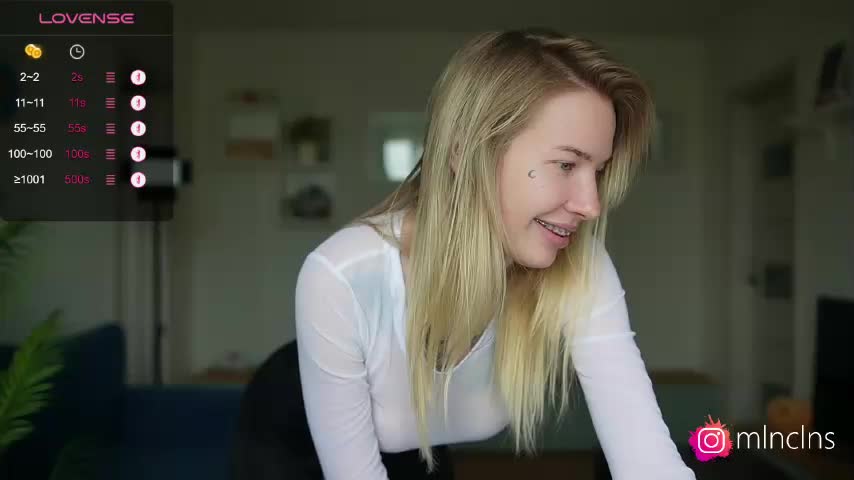 mel-collins Cam Model Chat September 27, 2025