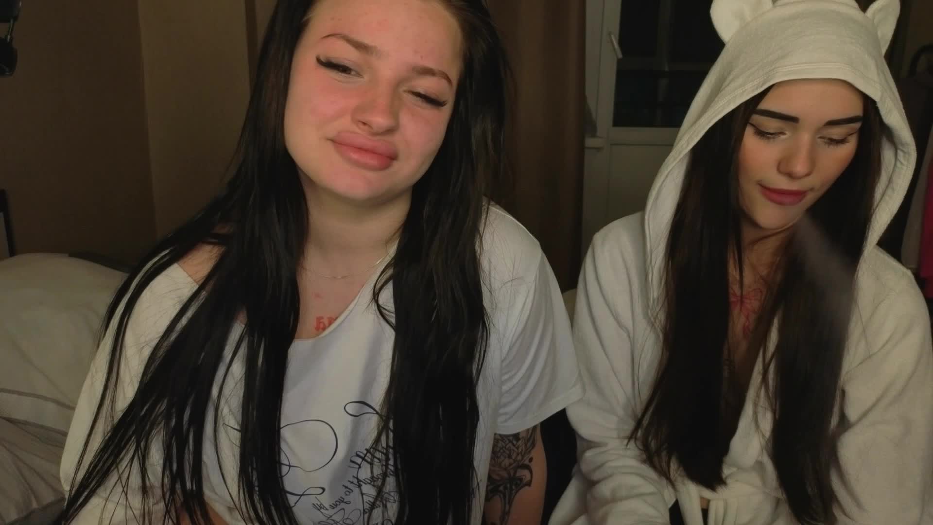 LisaAndDenis Cam Model Chat September 27, 2025