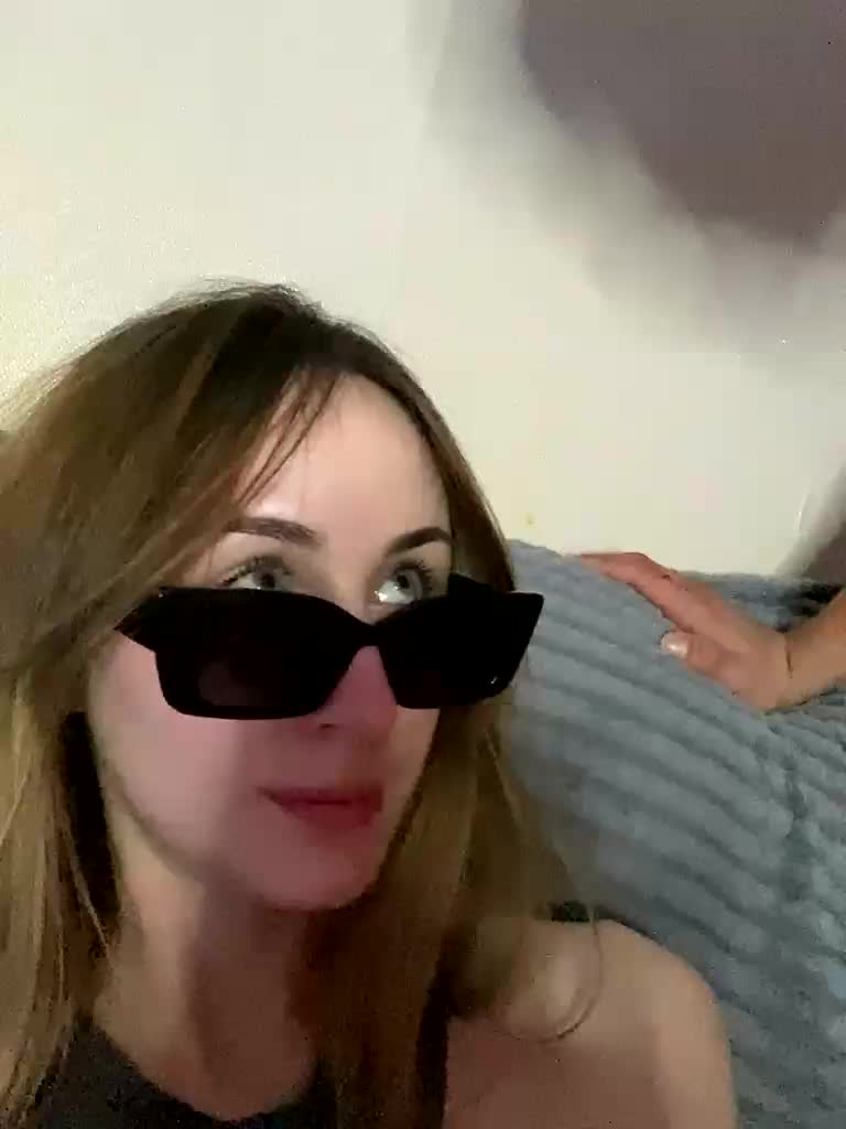 eooursave Cam Model Chat September 27, 2025