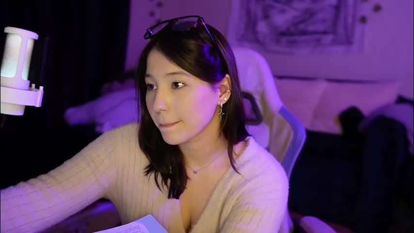 traharaaa Cam Model Chat September 27, 2025