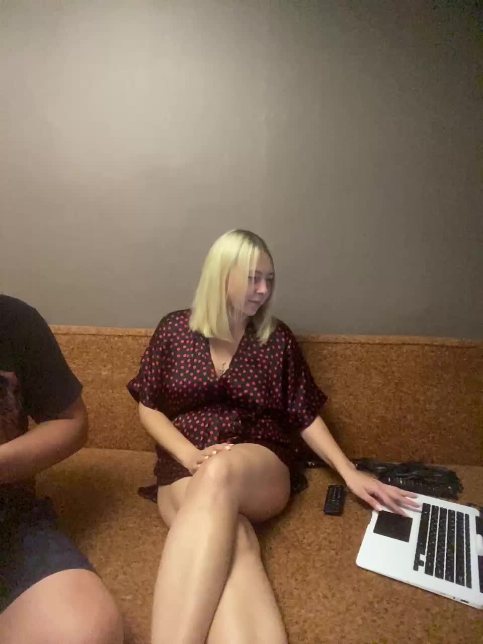 Xyligana Cam Model Chat September 27, 2025