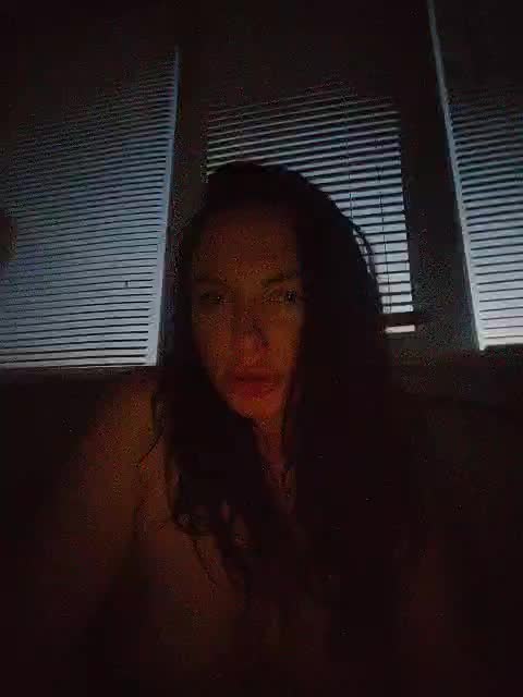 AleksaTop069 Cam Model Chat September 27, 2025