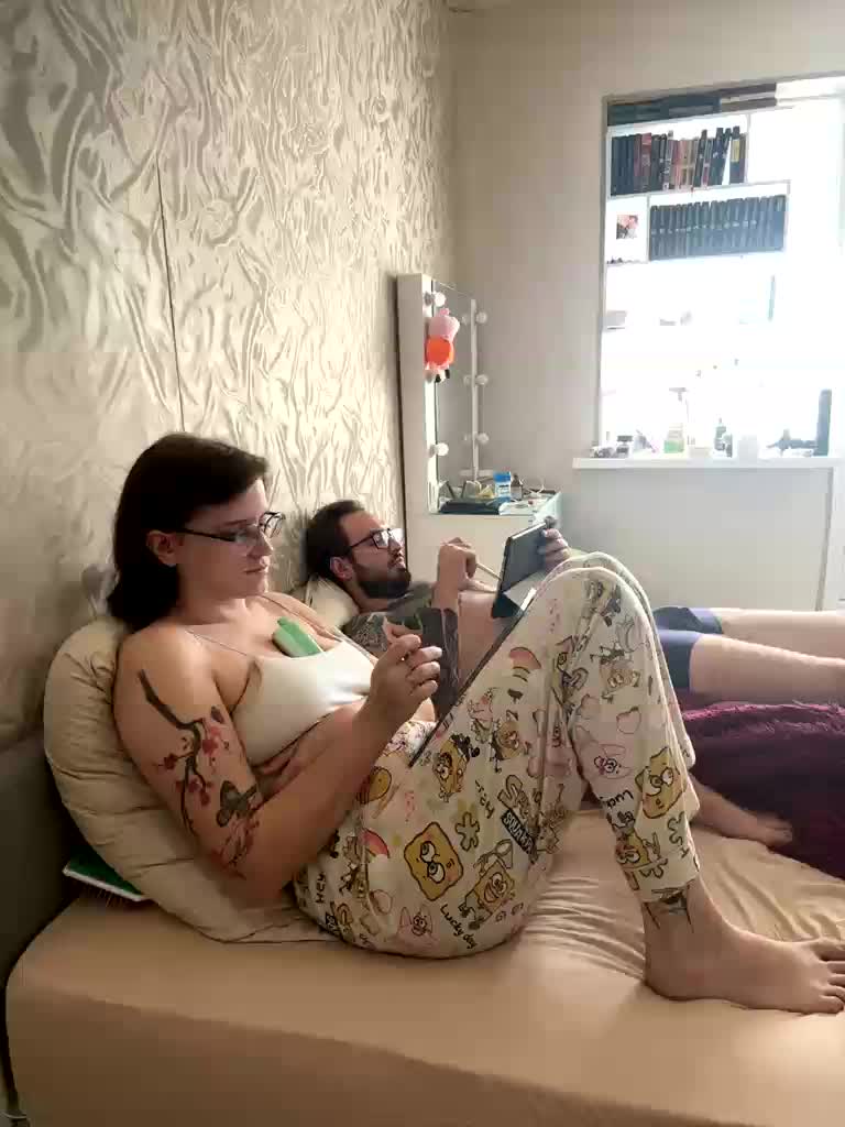 meow-10 Cam Model Chat September 27, 2025