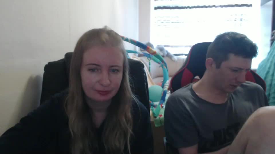 jenisandpeter Cam Model Chat September 27, 2025