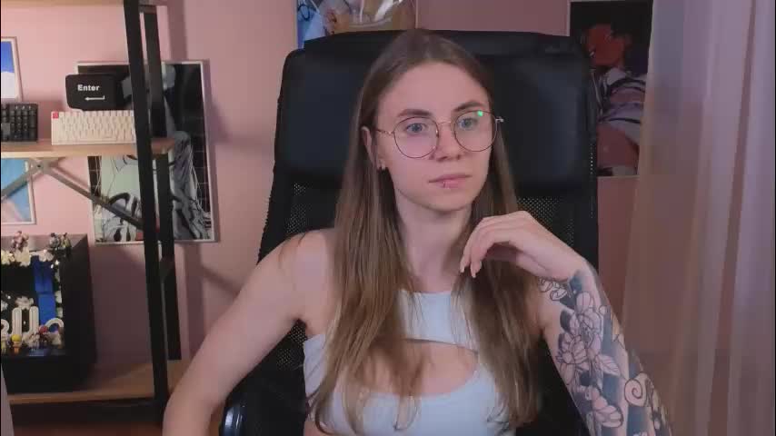 _lovelylove_ Cam Model Chat September 27, 2025