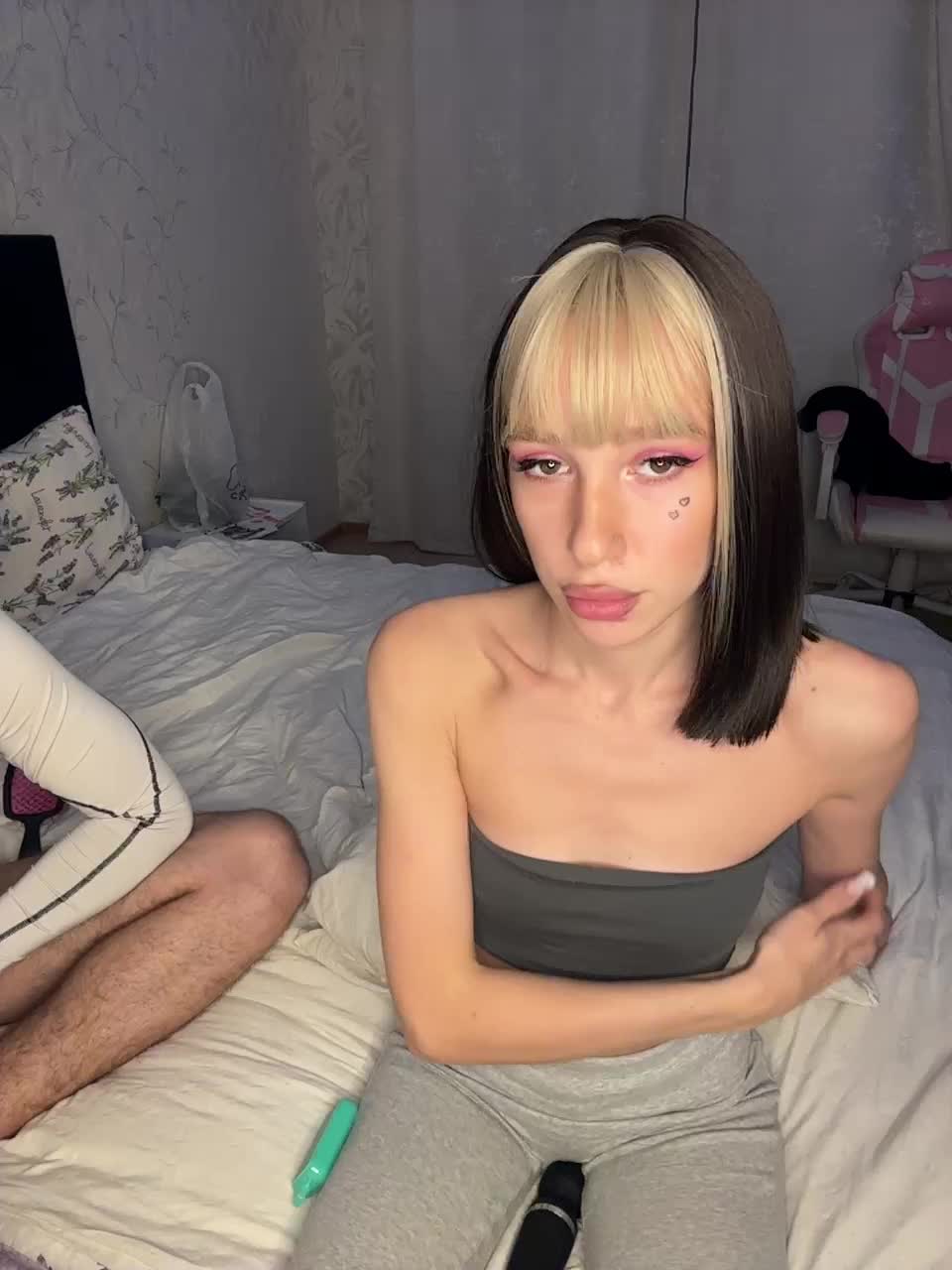 millemimi Cam Model Chat September 27, 2025