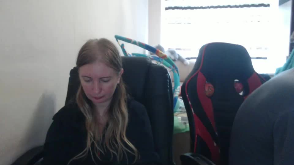 jenisandpeter Cam Model Chat September 27, 2025