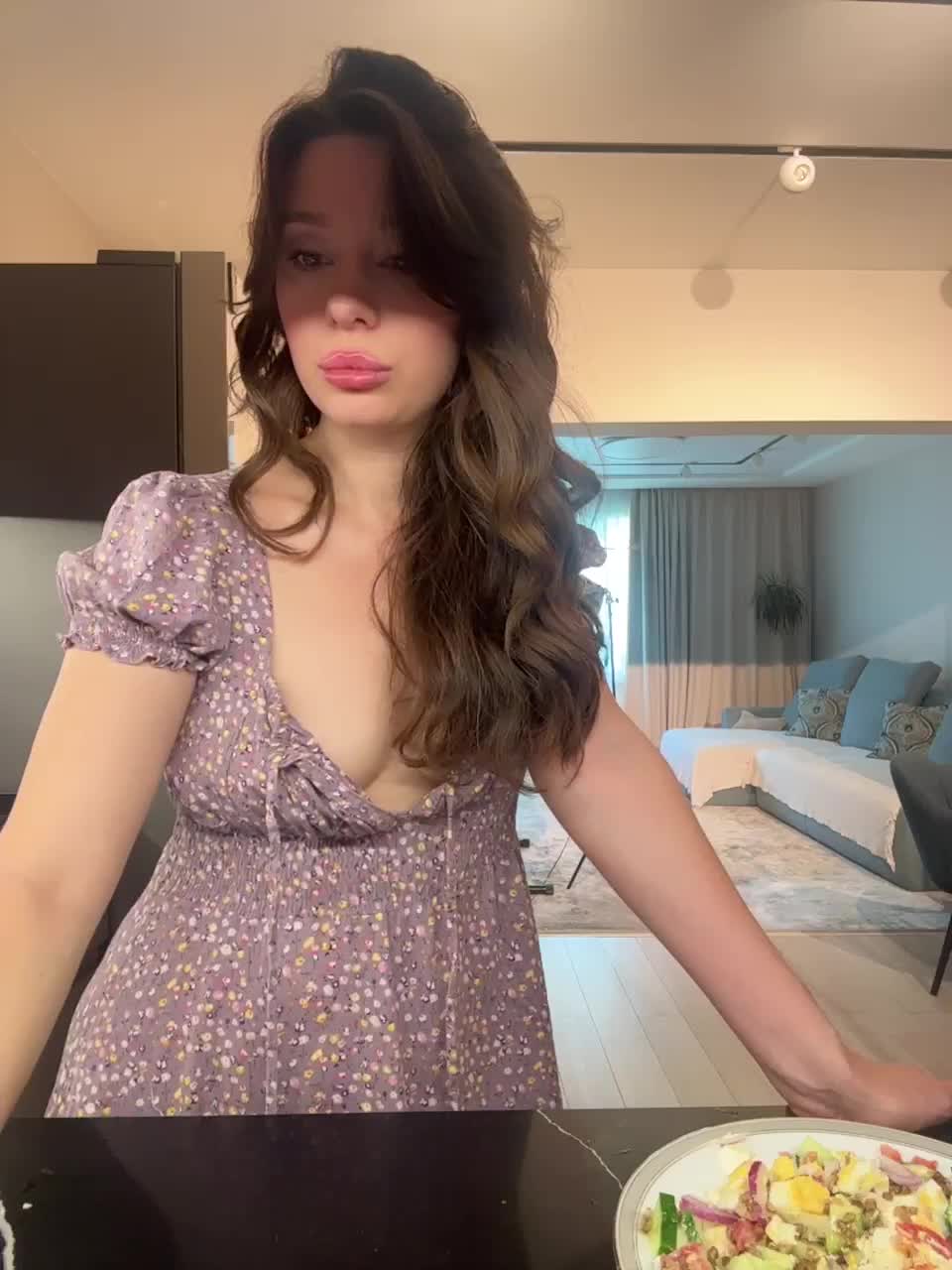 Melissa222Femdom Cam Model Chat September 27, 2025