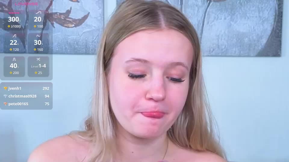 emilyhewell Cam Model Chat September 27, 2025