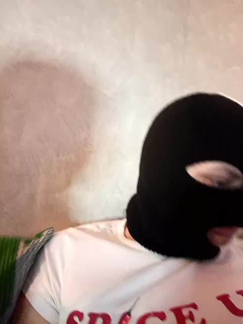 Kiss-Kissaa Cam Model Chat September 27, 2025