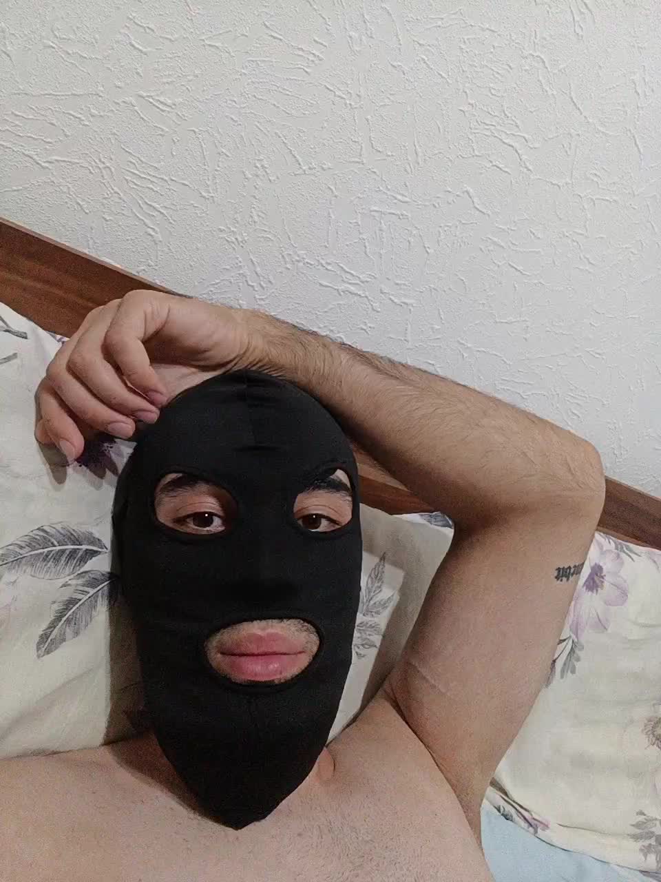 Magnetx Cam Model Chat September 27, 2025