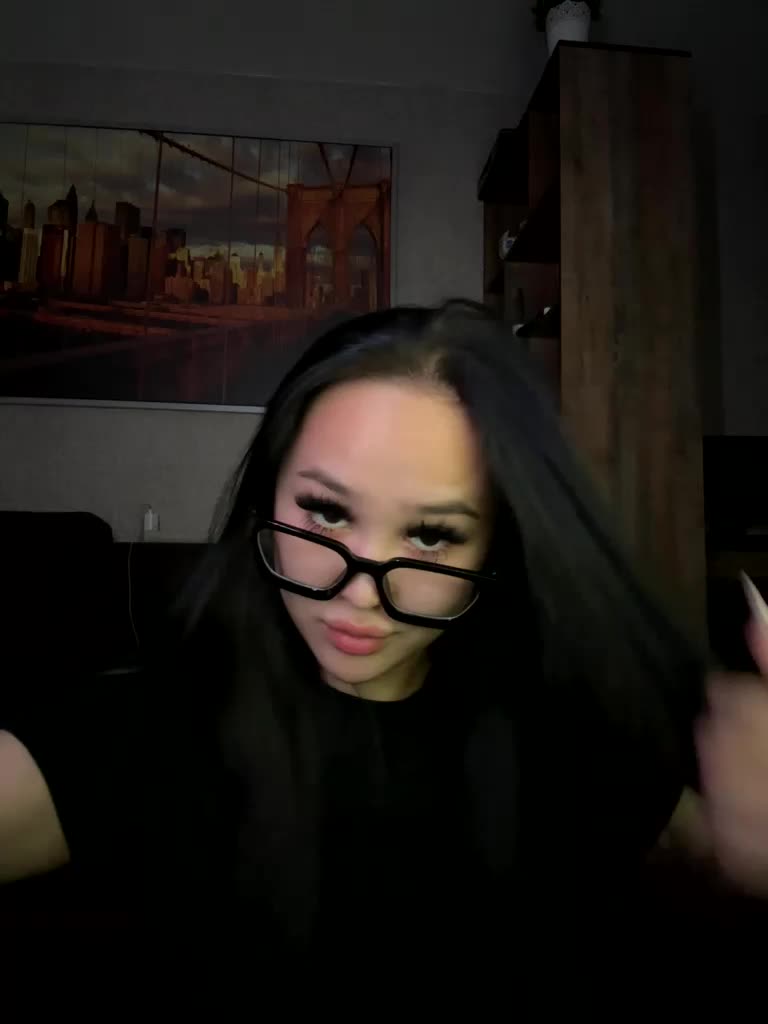 askorbinkiii Cam Model Chat September 27, 2025