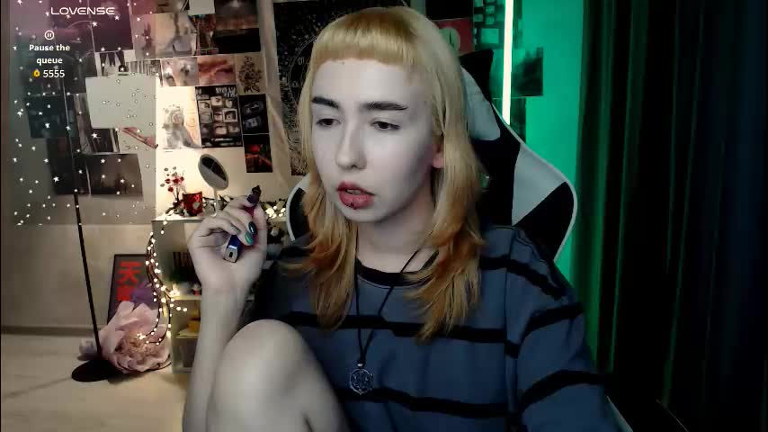 julscinamon Cam Model Chat September 27, 2025