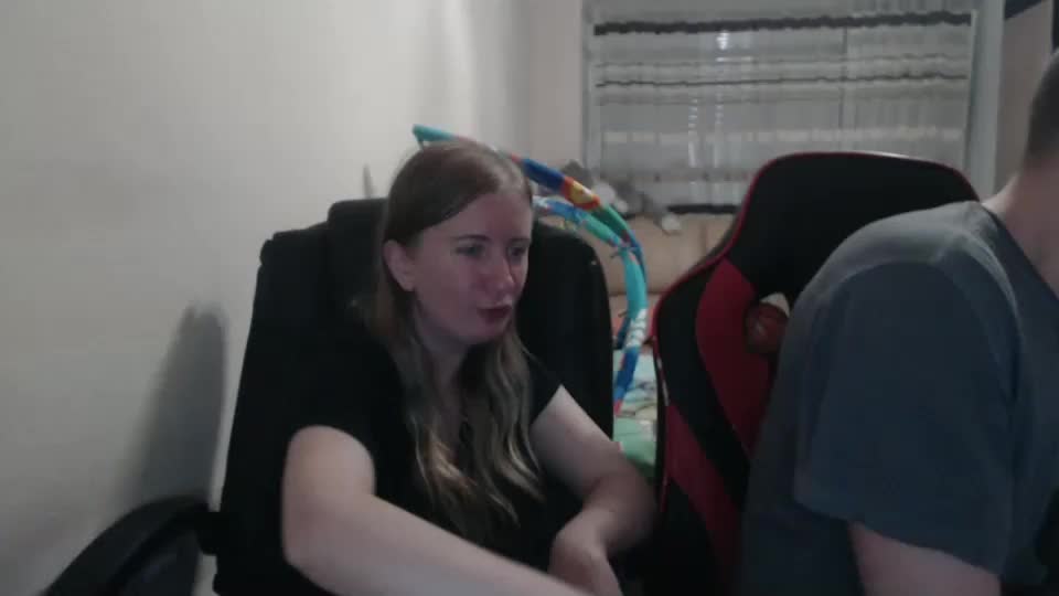 jenisandpeter Cam Model Chat September 27, 2025