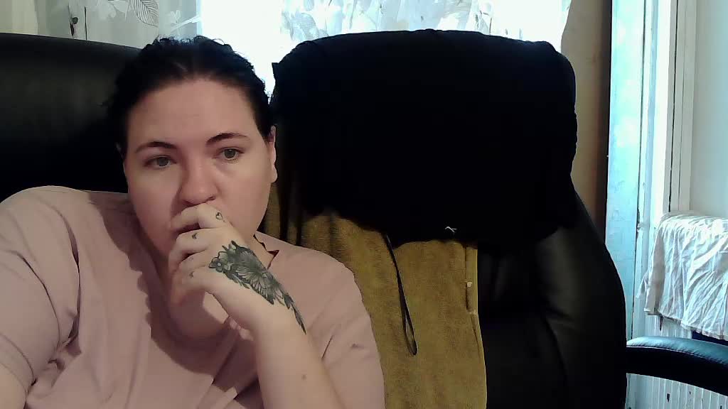 HollyXEva Cam Model Chat September 27, 2025