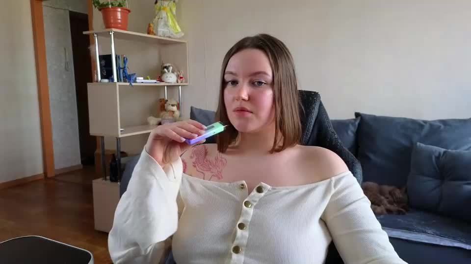 cute_junk Cam Model Chat September 27, 2025