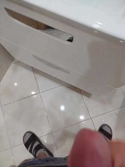 Paradise_1 Cam Model Chat September 27, 2025