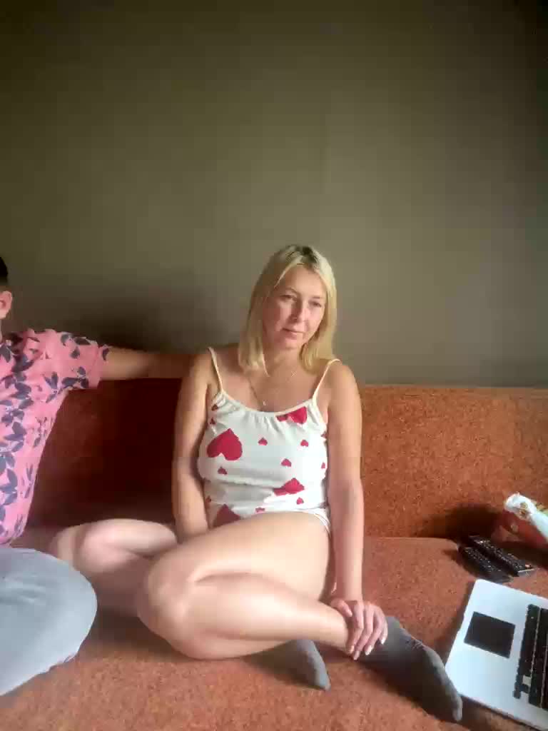 Xyligana Cam Model Chat September 27, 2025