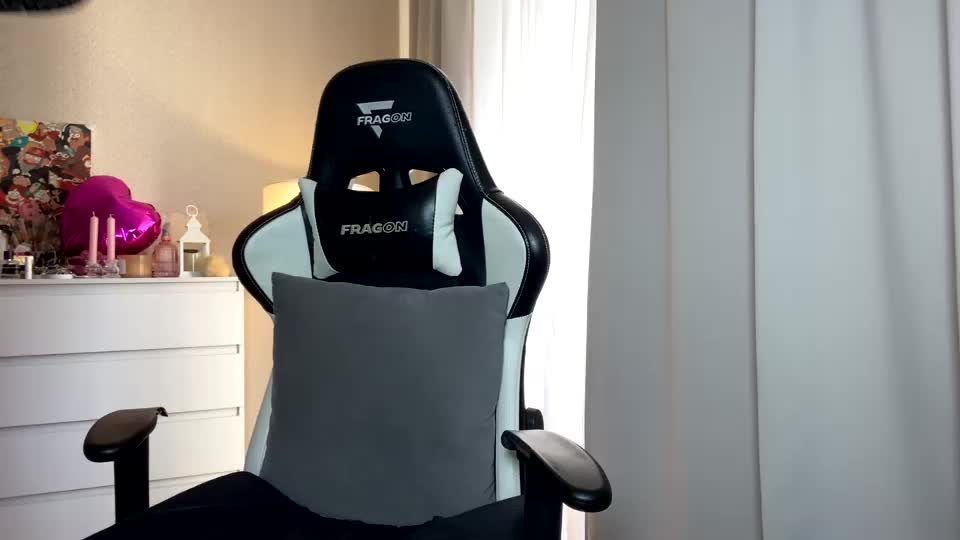 sexmoon11 Cam Model Chat September 27, 2025