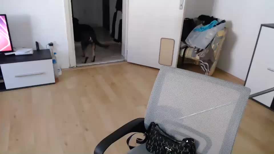 aliens4twenty Cam Model Chat September 27, 2025