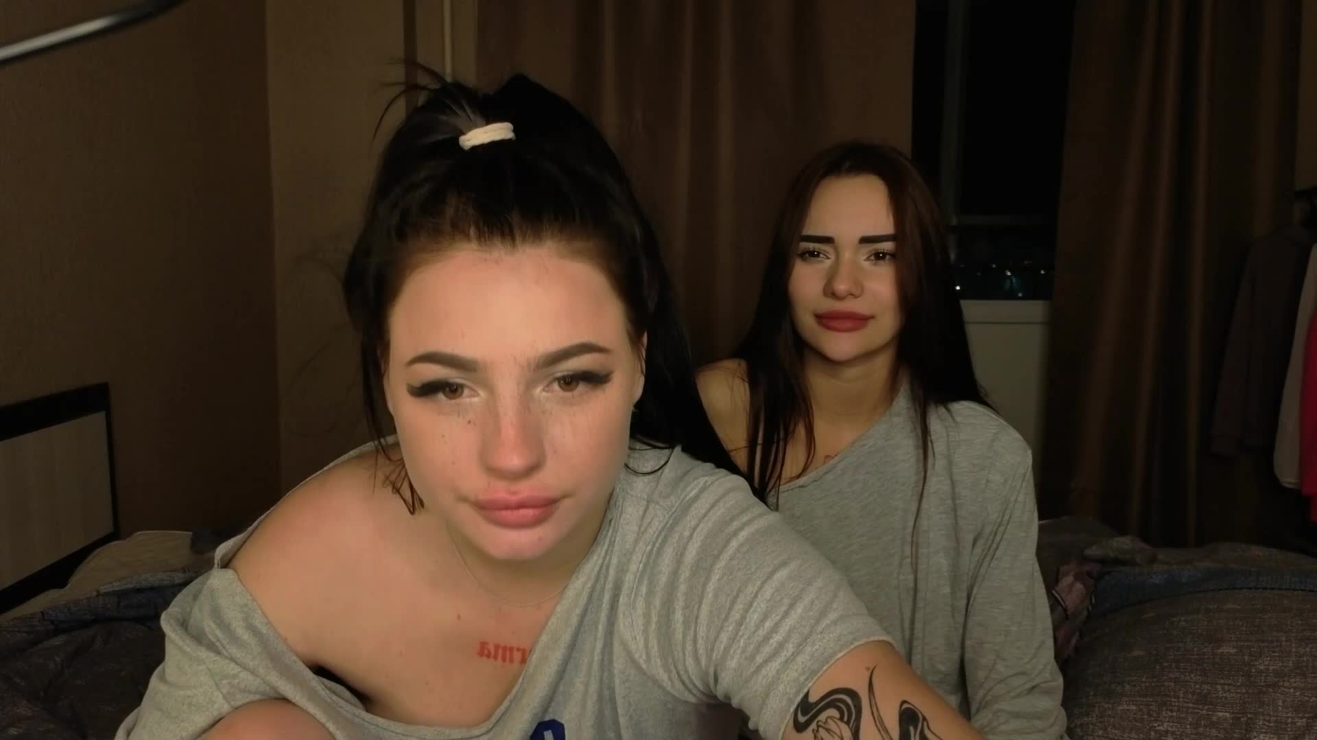 LisaAndDenis Cam Model Chat September 27, 2025