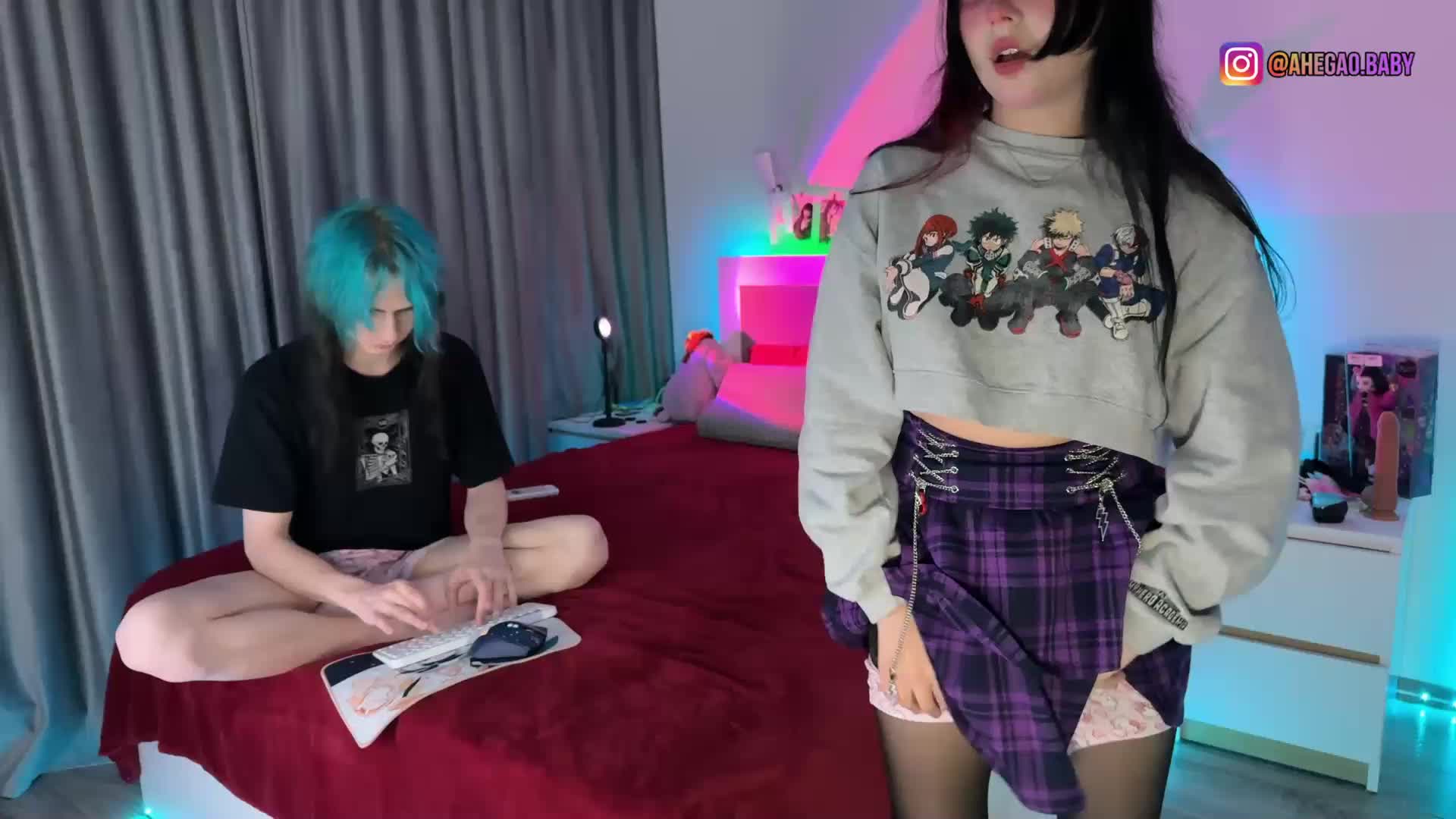 h3ntai-baby Cam Model Chat September 27, 2025