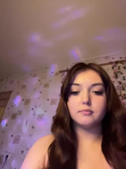 The-best-babies Cam Model Chat September 27, 2025