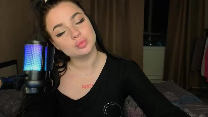 lisaanddenis Cam Model Chat September 27, 2025