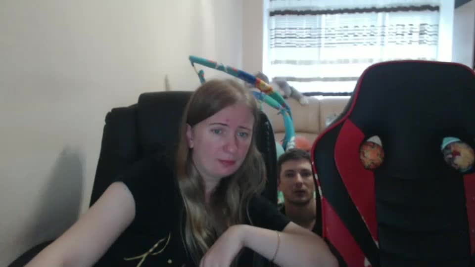 jenisandpeter Cam Model Chat September 27, 2025