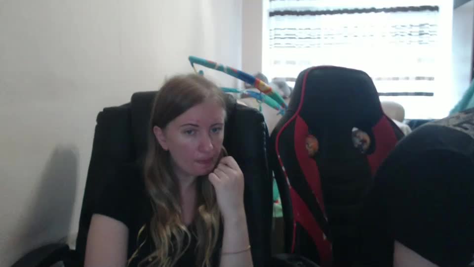 jenisandpeter Cam Model Chat September 27, 2025