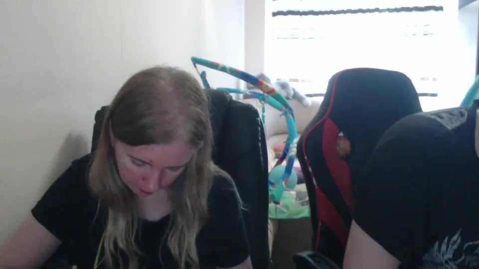 jenisandpeter Cam Model Chat September 27, 2025