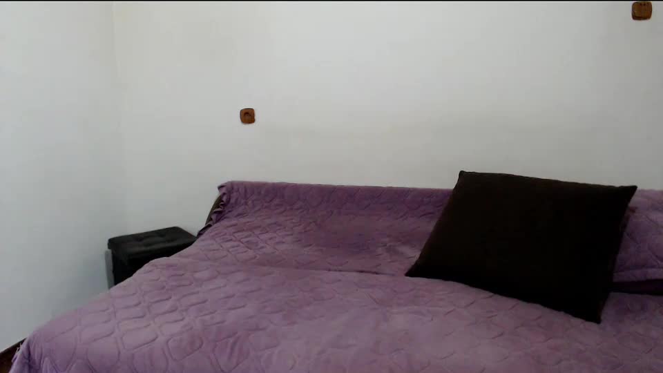 gabyfeatbogdy Cam Model Chat September 27, 2025