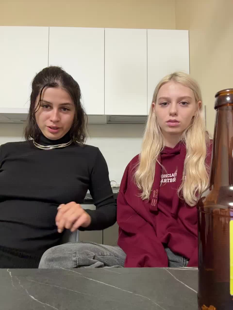 VibroMashulkaDashulka Cam Model Chat September 27, 2025