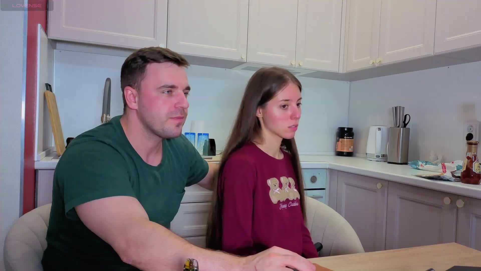 momotea Cam Model Chat September 27, 2025