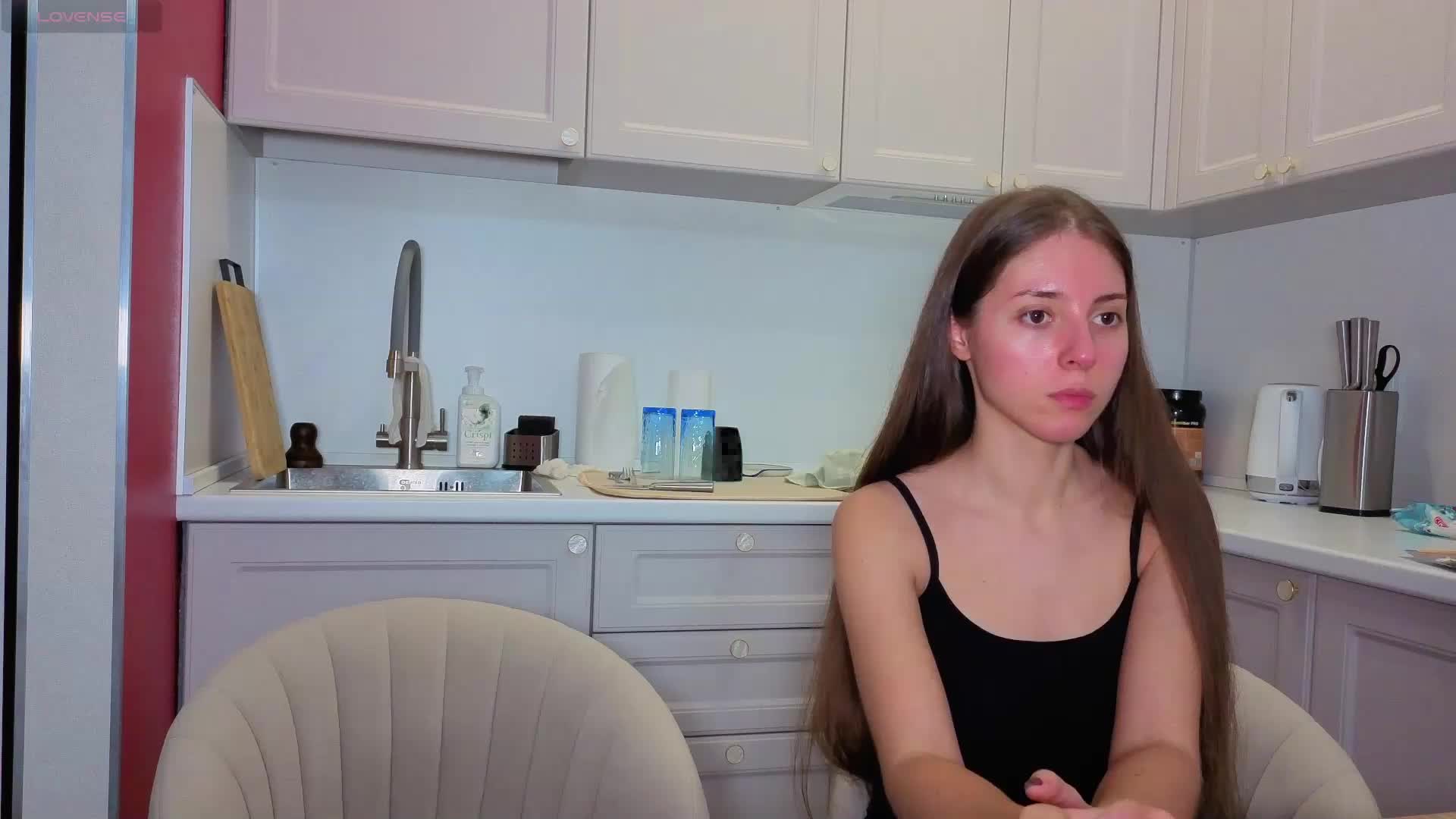 momotea Cam Model Chat September 27, 2025